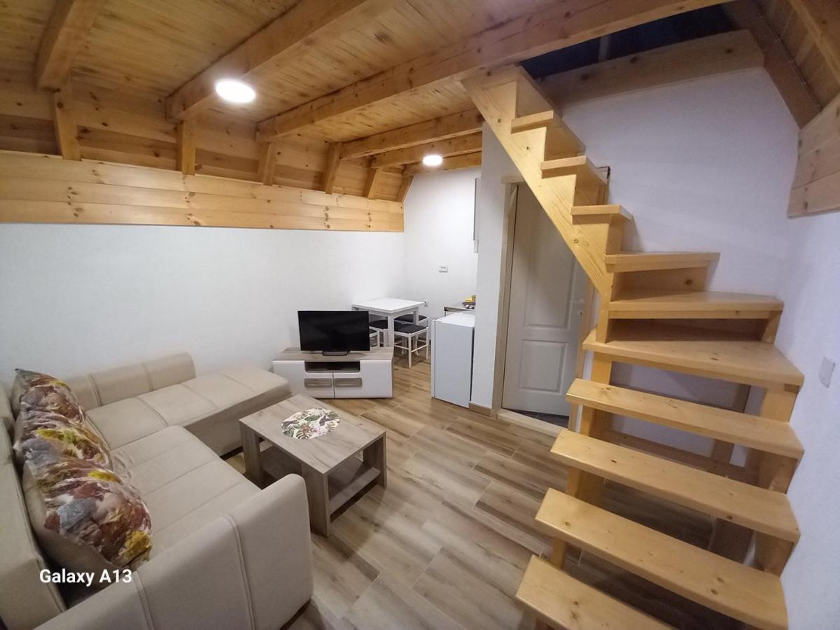 Apartman Andrija 자블야크 외부 사진