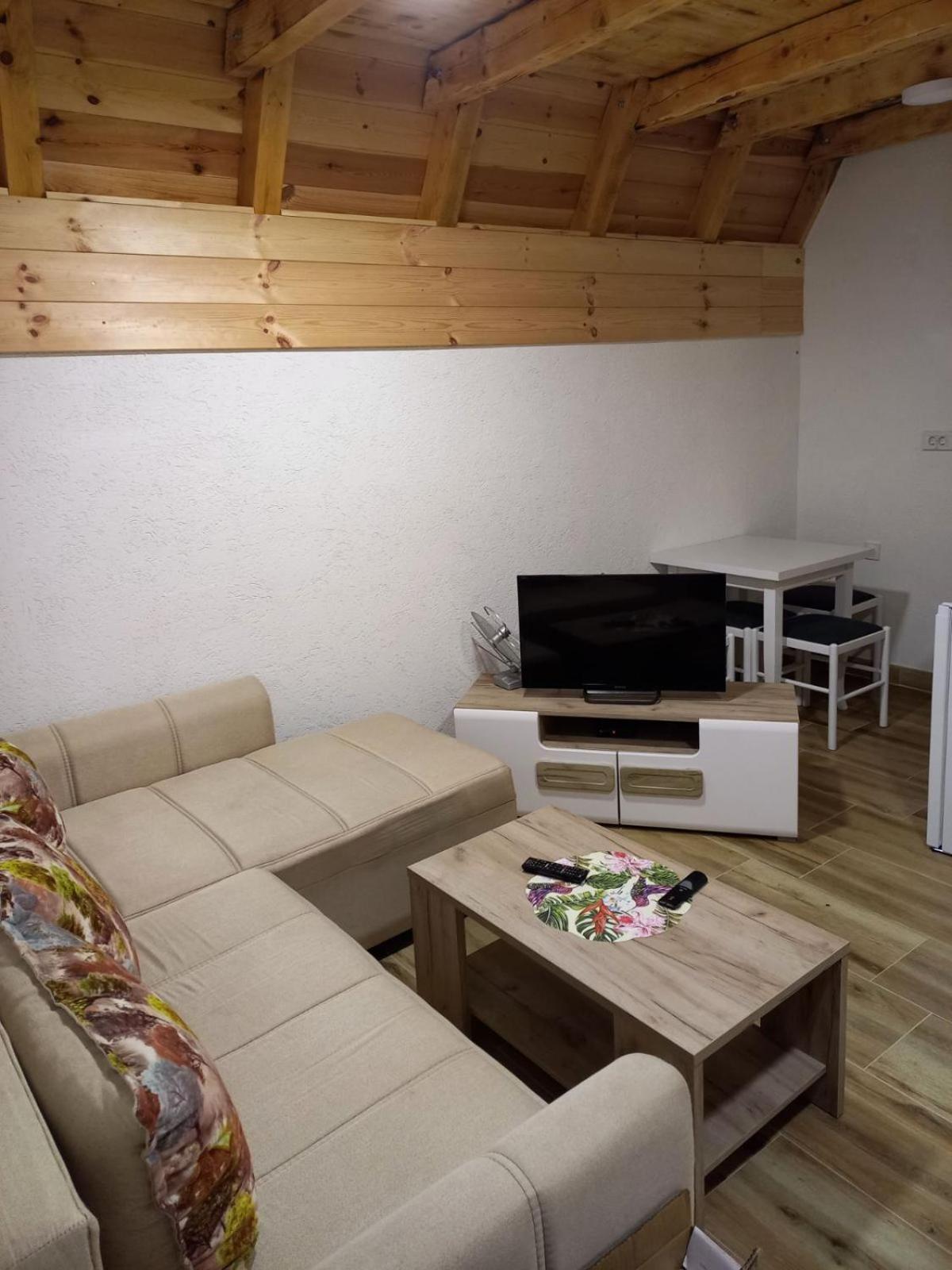 Apartman Andrija 자블야크 객실 사진
